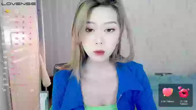 Cora-sexy