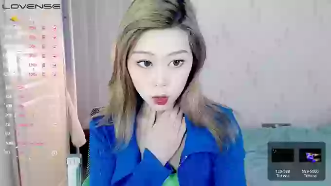 Cora-sexy