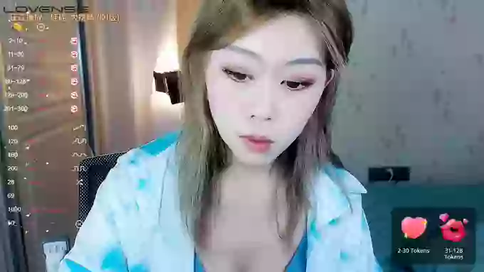 Cora-sexy