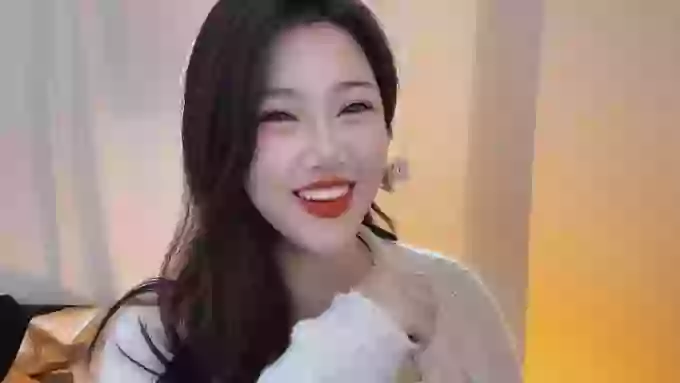 HKHHHK