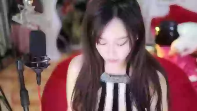 charming_NaNa21