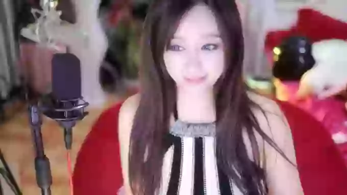 charming_NaNa21