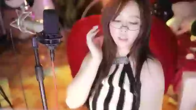 charming_NaNa21