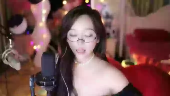 charming_NaNa21