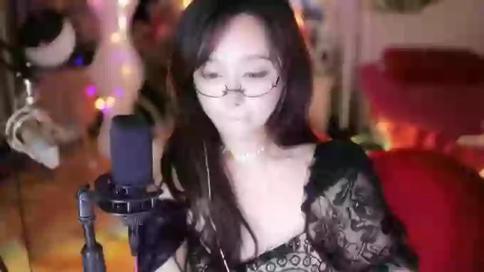 charming_NaNa21