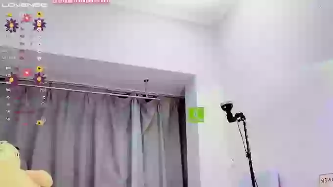 Lucy_Top