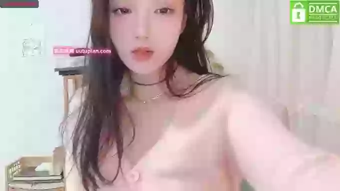 R6yuwe_Anng