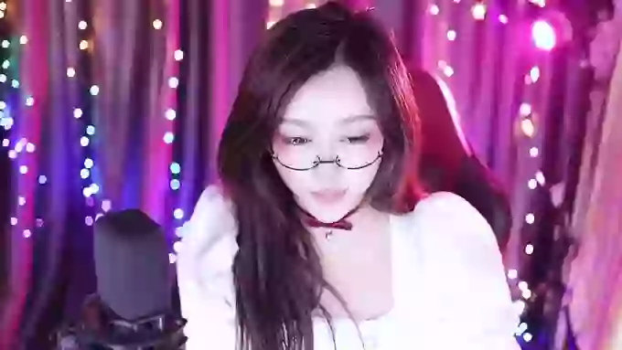 charming_NaNa21