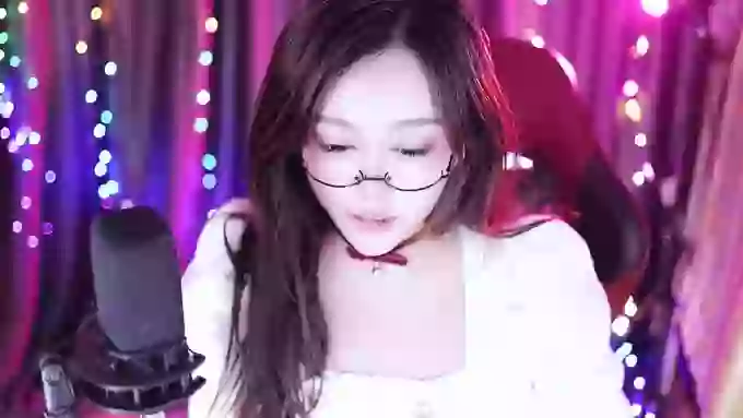 charming_NaNa21