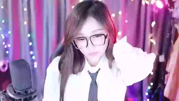charming_NaNa21