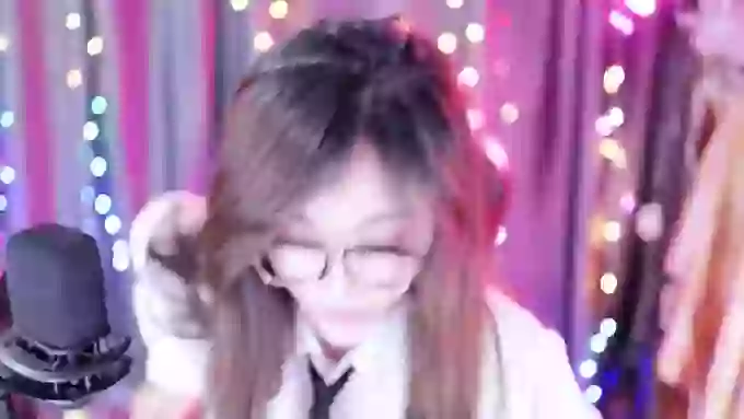 charming_NaNa21