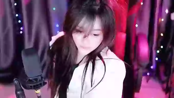 charming_NaNa21