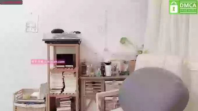 R6yuwe_Anng