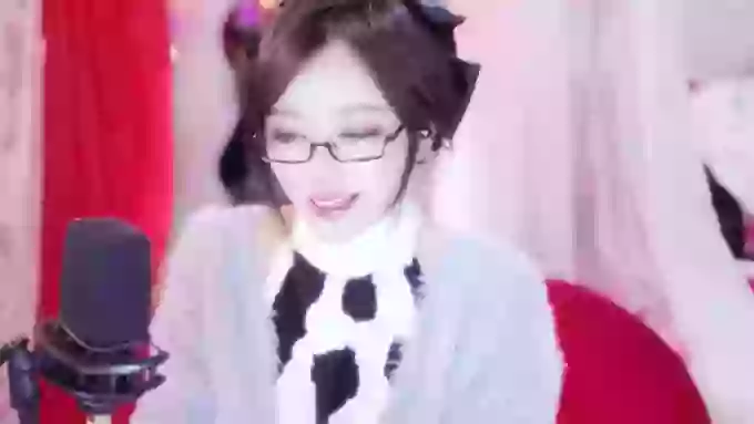 charming_NaNa21