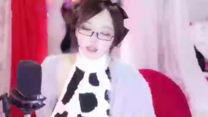 charming_NaNa21