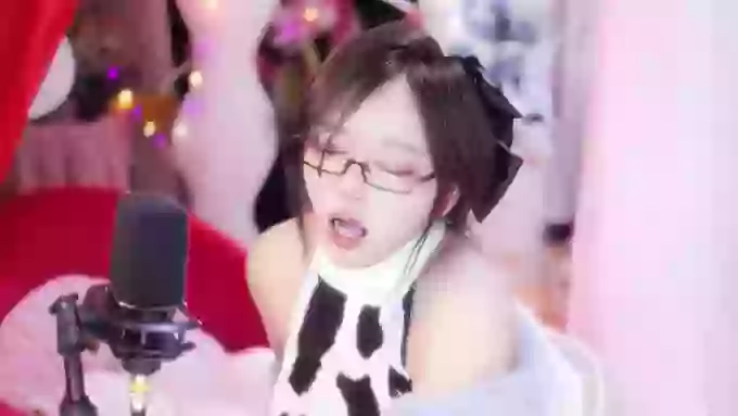charming_NaNa21