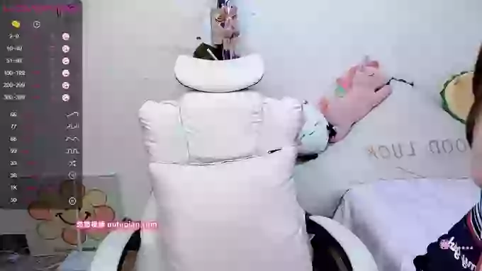 -CnAnnie_