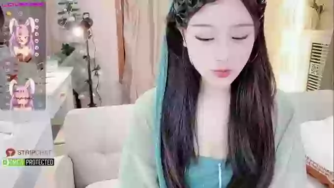 Bb--Doll