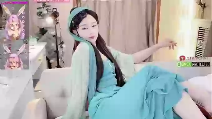 Bb--Doll