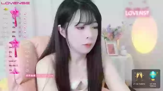 Tu-uXiXi
