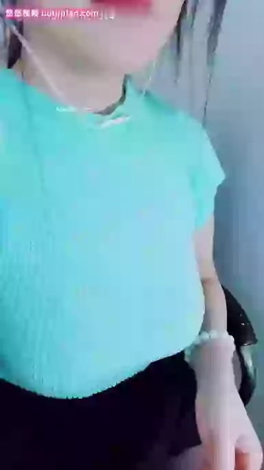小妲己-漂亮女老师