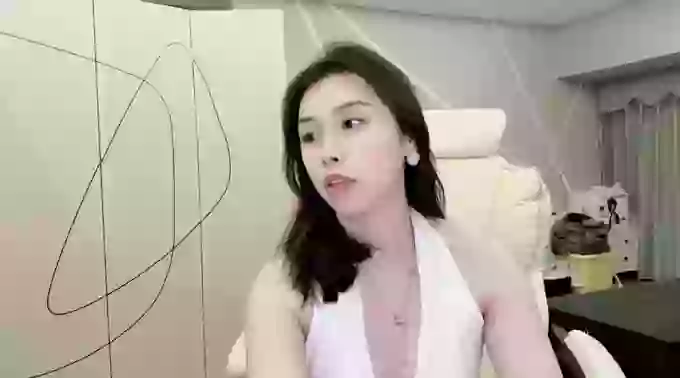 HK-Iris