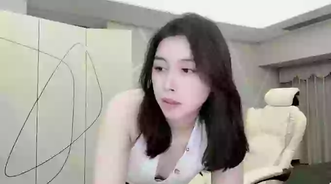 HK-Iris