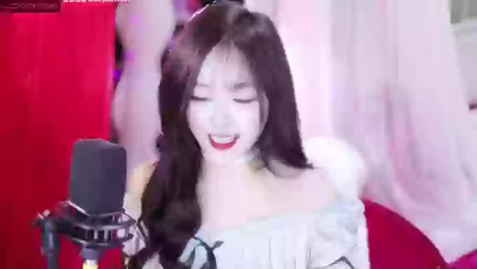 charming_NaNa21