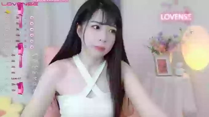 Tu-uXiXi