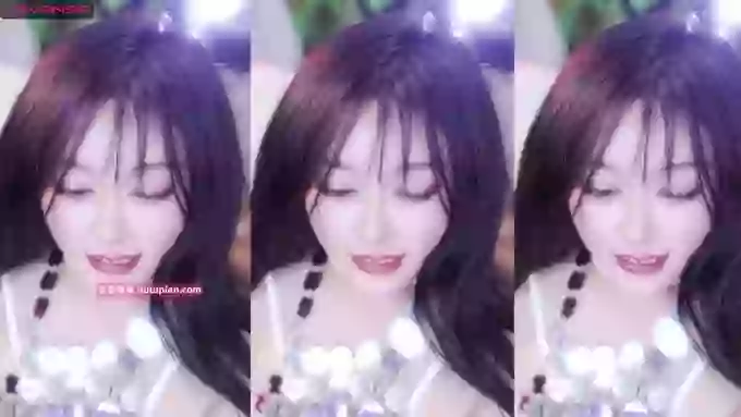 charming_NaNa21