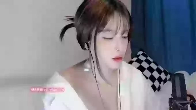 Si____