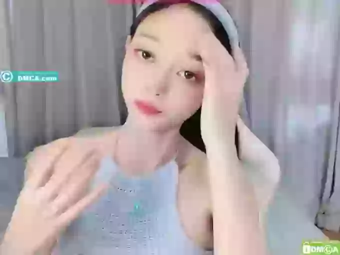 HK_Amelia