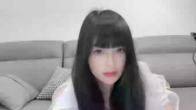 L-Leona