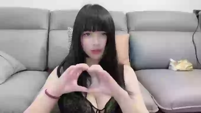 L-Leona