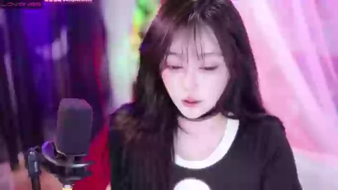 charming_NaNa21