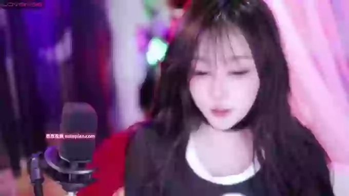 charming_NaNa21