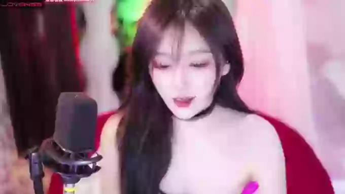 charming_NaNa21