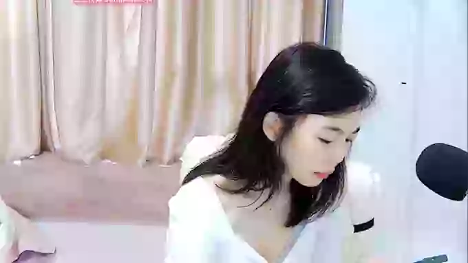 -Tina-yiyi