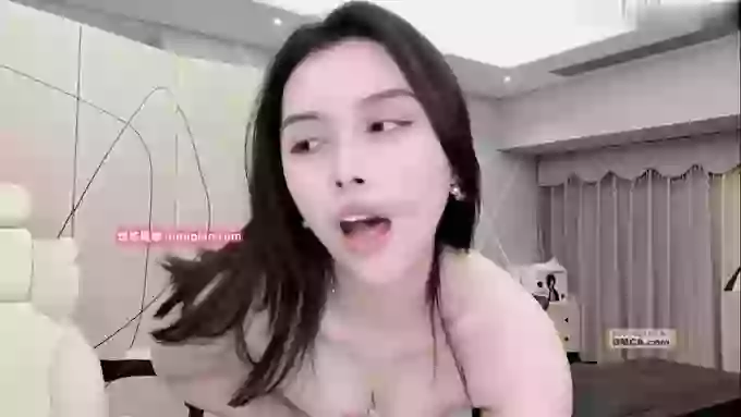 HK-Iris
