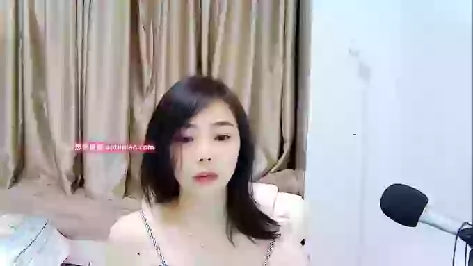 -Tina-yiyi