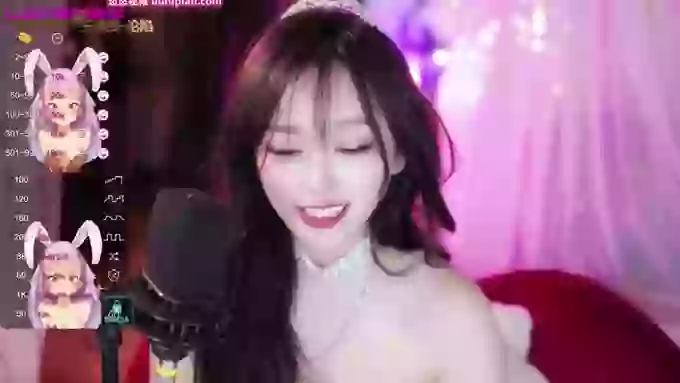 charming_NaNa21