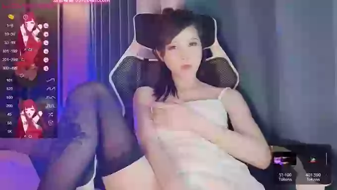 YE-ZI