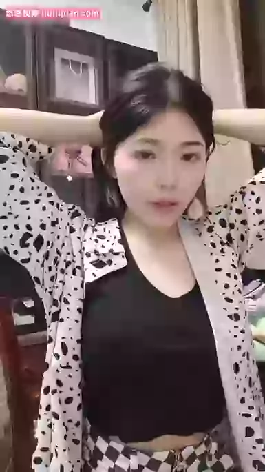 小妲己-七七爱吃饭