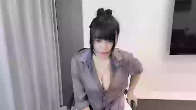 L-Leona