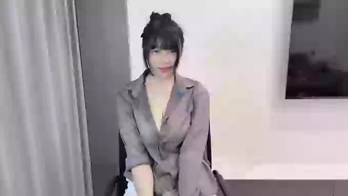 L-Leona