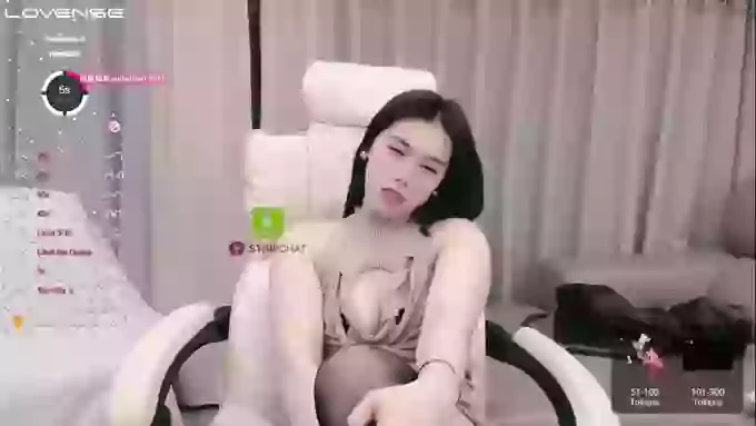 Miumiu_is