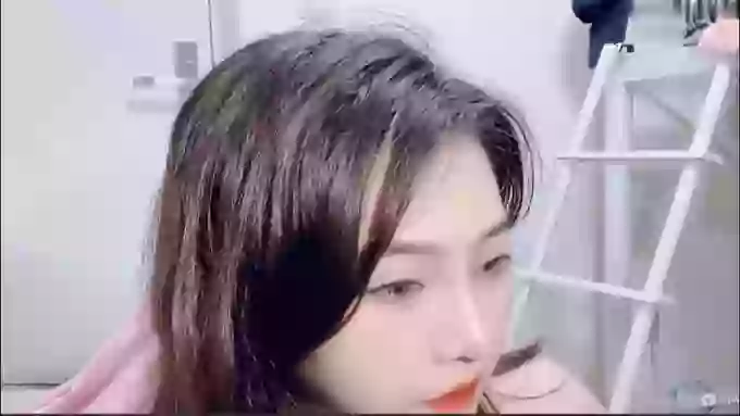 HKHHHK