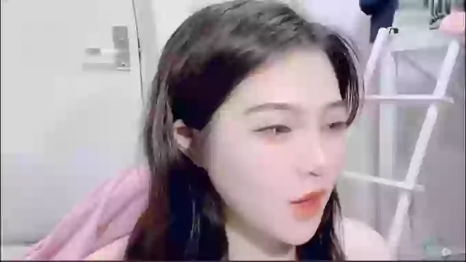 HKHHHK