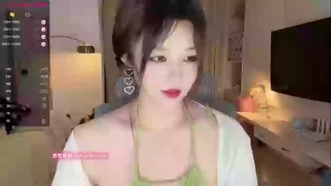 Y-baby