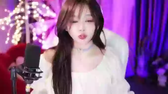 charming_NaNa21